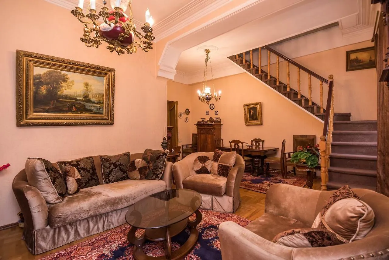 Lia'S Guest House Tbilisi Gruzja