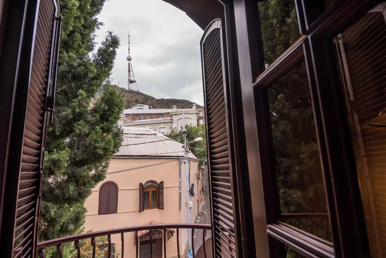 Lia'S Guest House Тбилиси